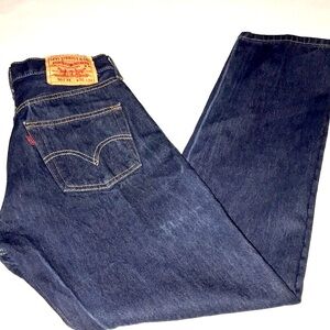 Men’s EUC LEVI’S Sz 30/32 100% Cotton Button Fly & Care Tag MADE IN COLOMBIA